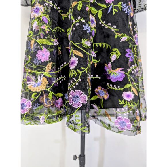 Kensie Black Floral Embroidered Mesh Dress Size 6 NWT with Charm - Picture 9 of 11